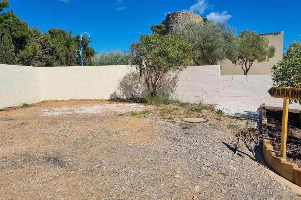 Charmante Maison, Idealement Situee Fitou Esterno foto